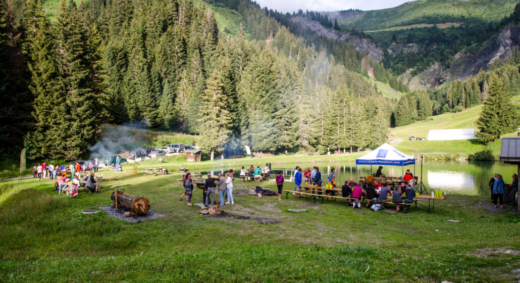 Le Théâtre monte en Alpage